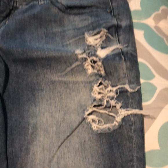Torrid Distressed Jeans Size 18 - Picture 5 of 12